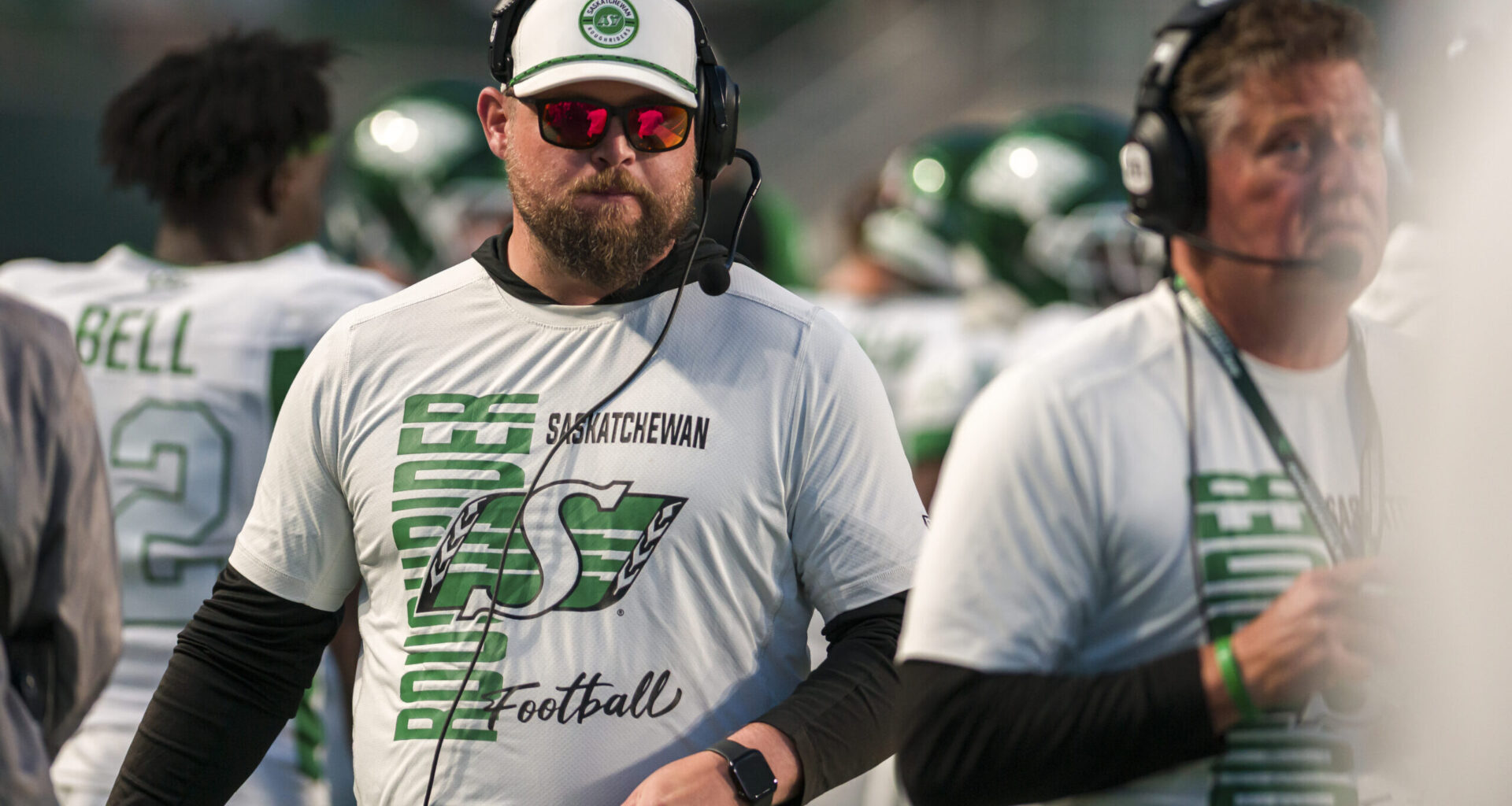 Like father, like son: Travis Brown is a linebacker-turned-coach