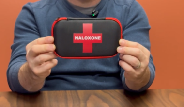 New video outlines how to recognize opioid poisoning and give naloxone