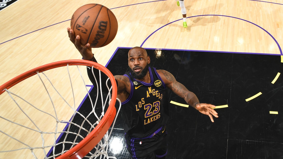 Breaking Down Lakers' Latest News and Rumors Around NBA Free Agency and Possible Trades