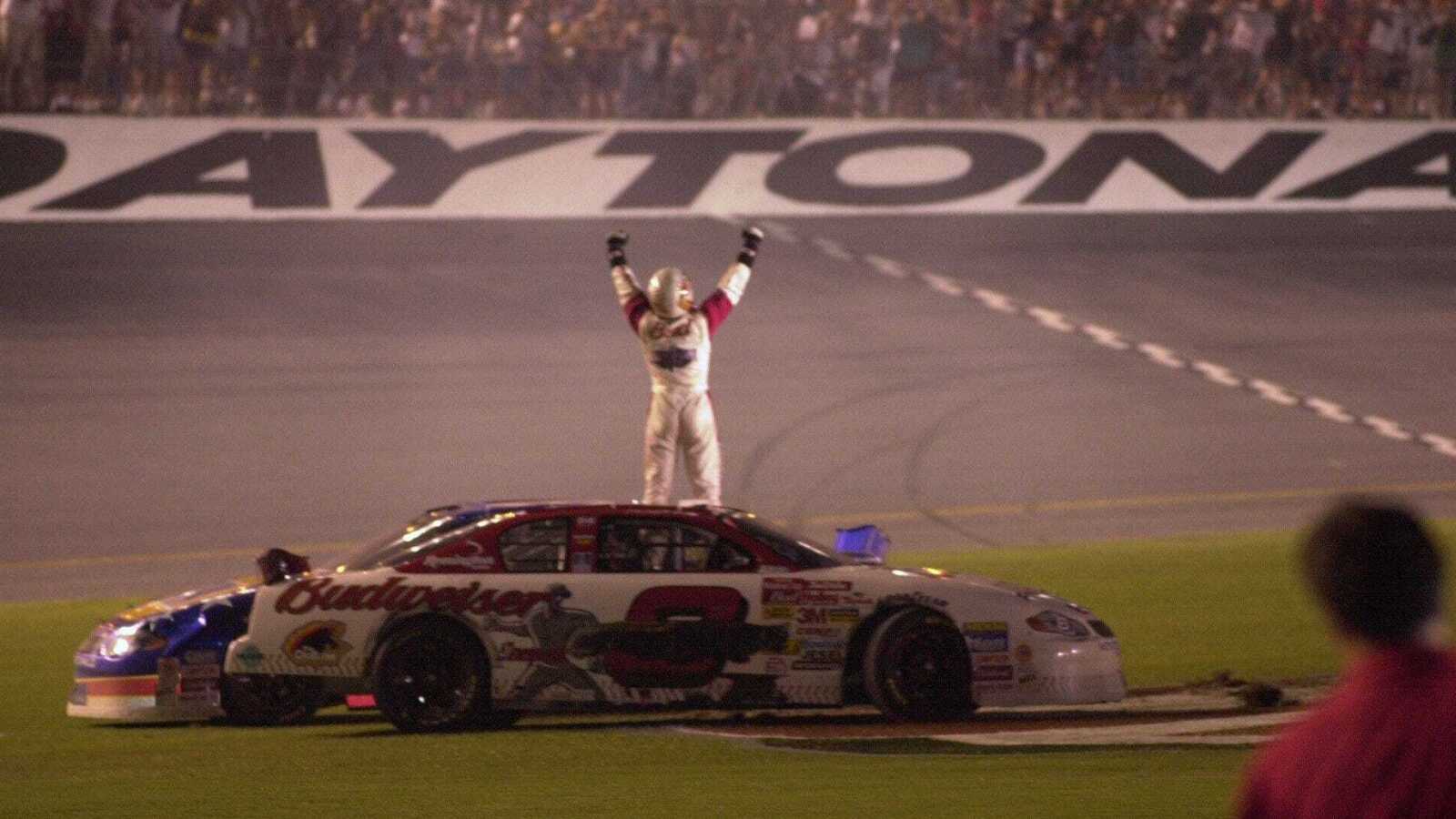 25 years later, the 2001 Pepsi 400 stands as NASCAR's greatest moment