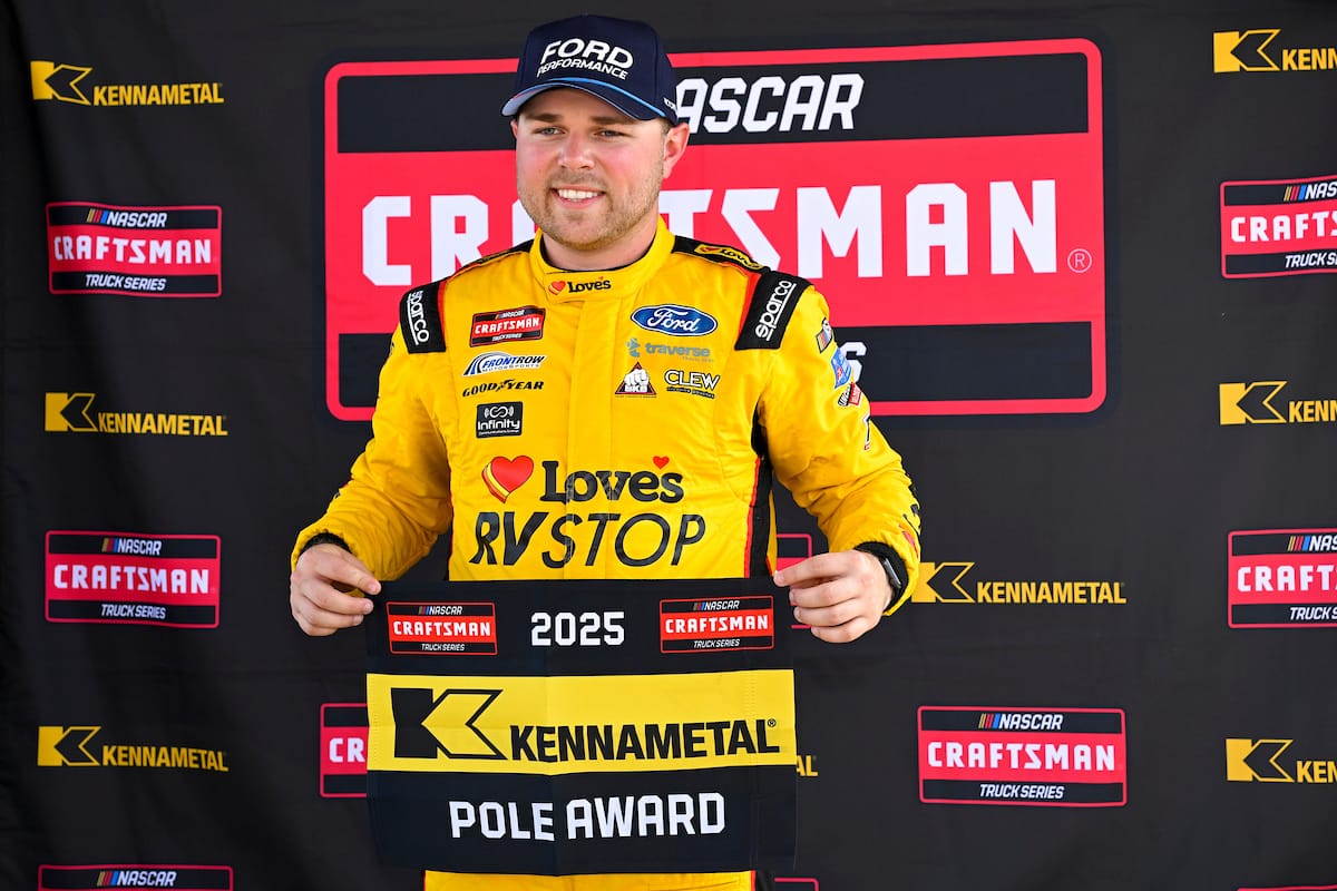 #34: Layne Riggs, Front Row Motorsports, Love's RV STOP Ford F-150, Pole Award