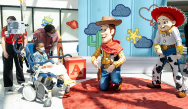 Woody and Jessie visit children's hospital