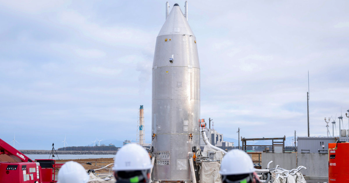 Move over SpaceX: China and Japan flex reusable rockets - NBC News