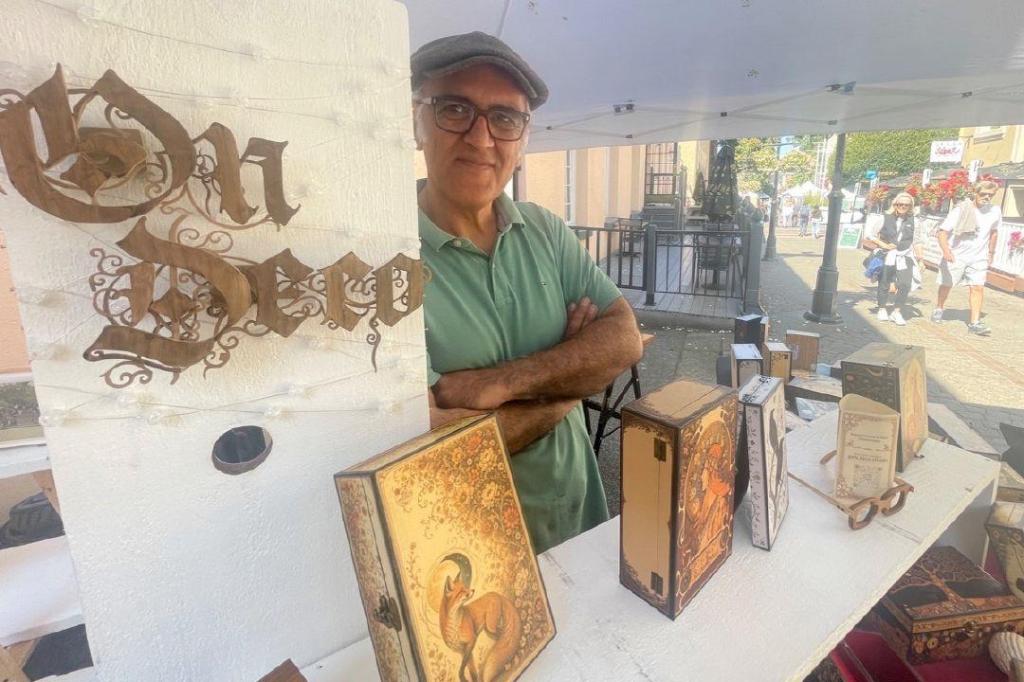 Giving story a physical form: 2 sides of an artist in Victoria’s Bastion Square