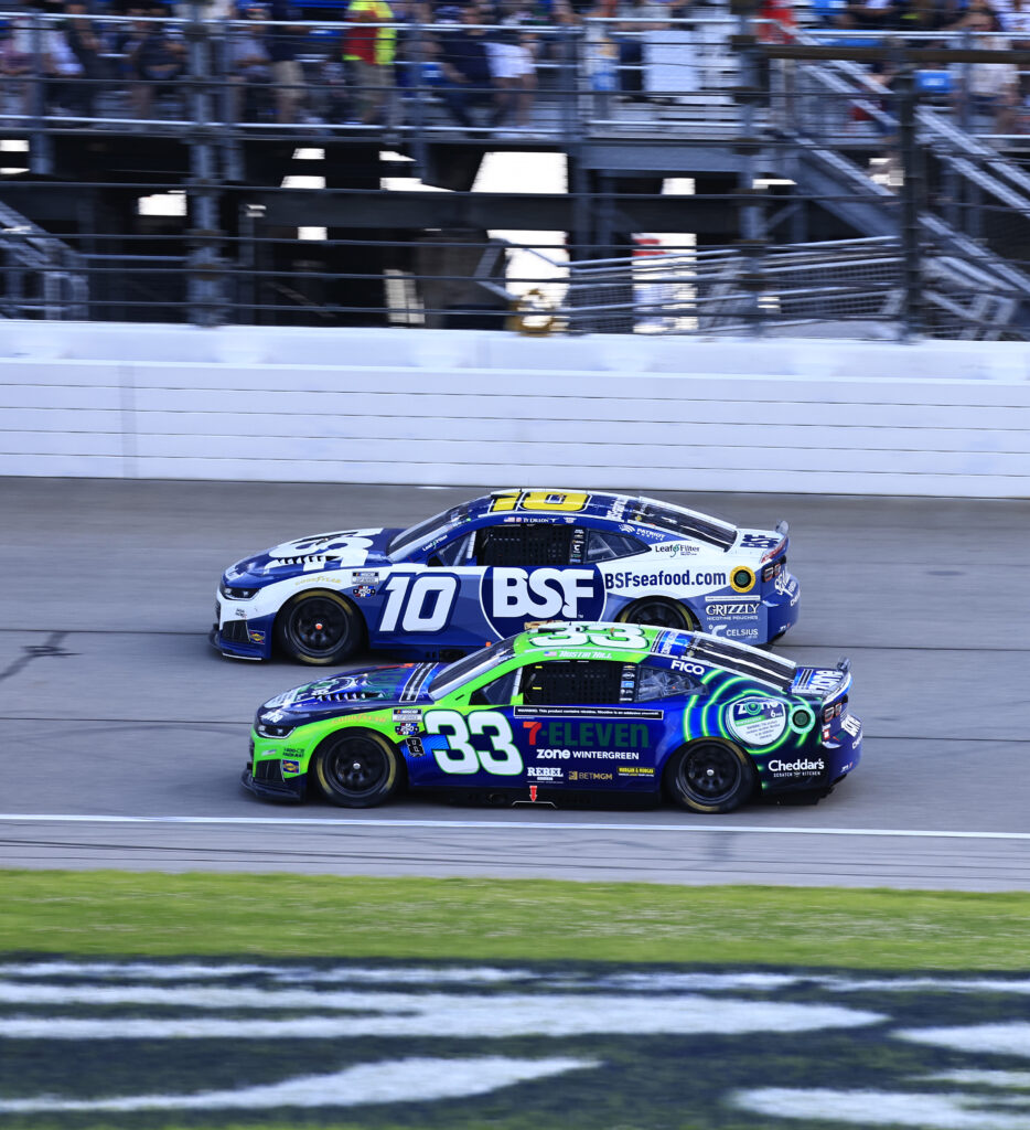 Under The NASCAR Radar: Chicagoland Under The NASCAR Radar: Chicagoland Speedway