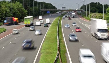'Photonic multi-lane highway' enjoys insulator-free topological protection – Physics World