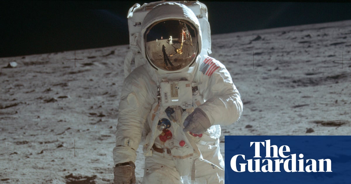 One small pen for one giant fee: Buzz Aldrin’s mission-saving felt-tip up for auction | Buzz Aldrin