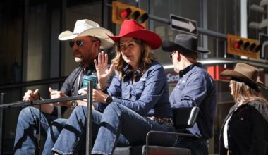 'You suuuuuck!': Smith gets cheers and jeers riding in Calgary Stampede parade - CTV News