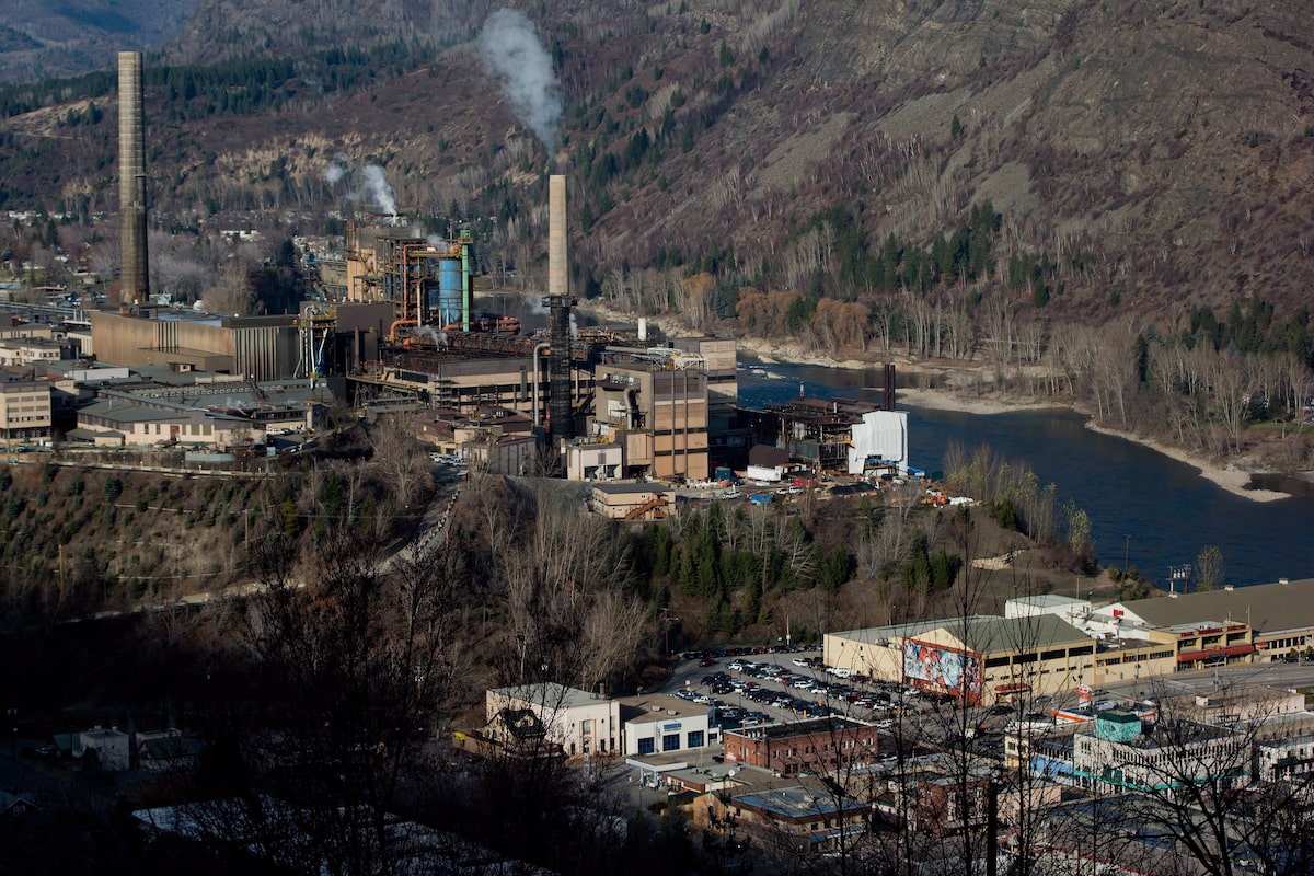 Ottawa investing up to $400-million into Teck’s Trail smelter in B.C.
