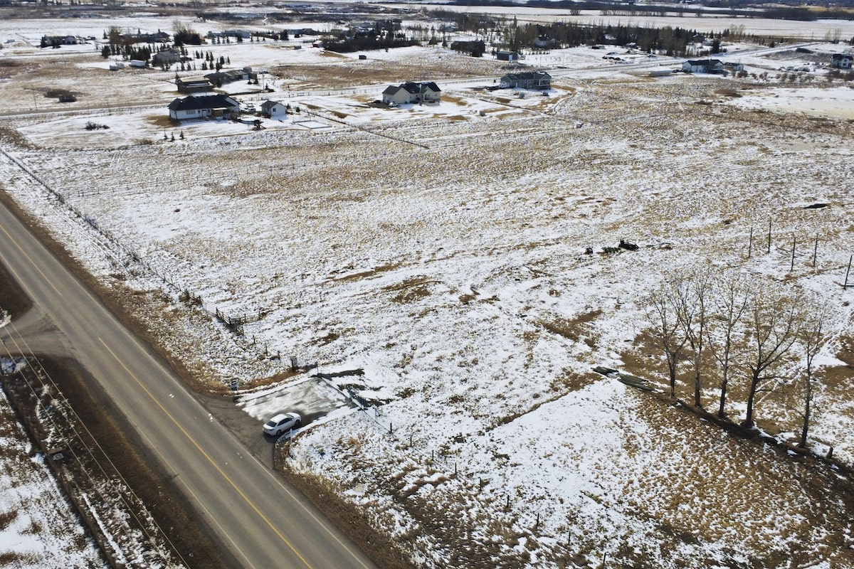 Four-acre lot near Calgary ropes in a buyer after price drop 