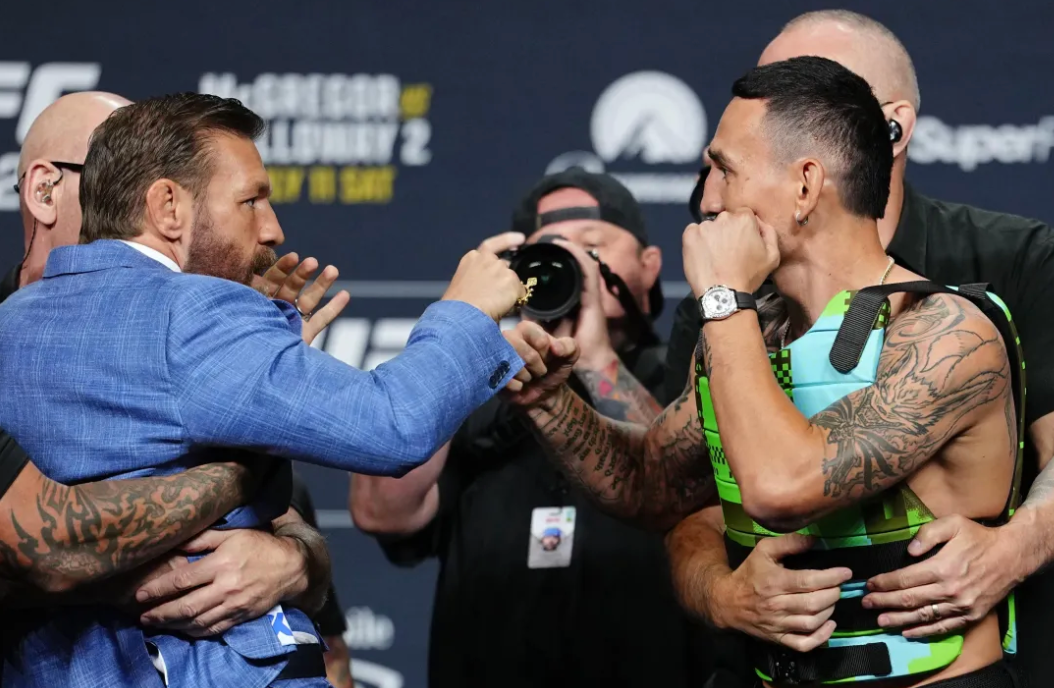 Pros Predict McGregor vs. Holloway