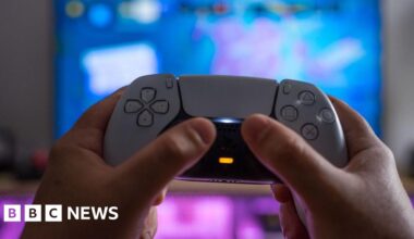 PlayStation Network down, leaving thousands of gamers unable to play - BBC