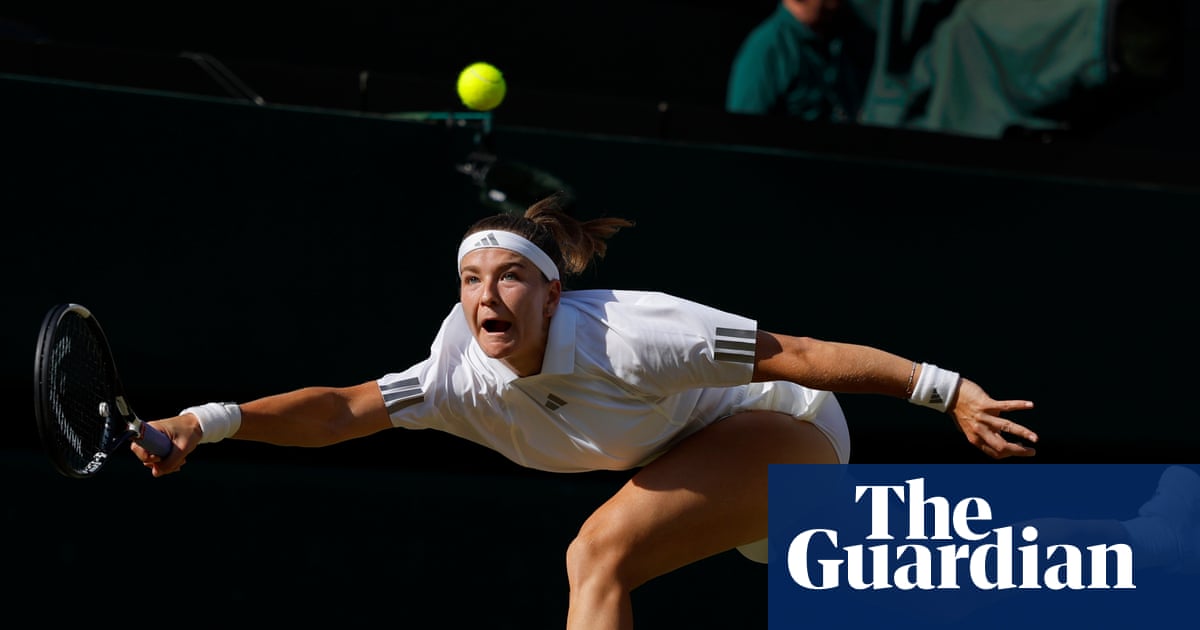 Muchova ends Osaka’s inspired run to reach Wimbledon last four for first time | Wimbledon 2026