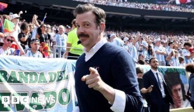 'Surreal' moment as Welsh actor joins Ted Lasso cast - BBC