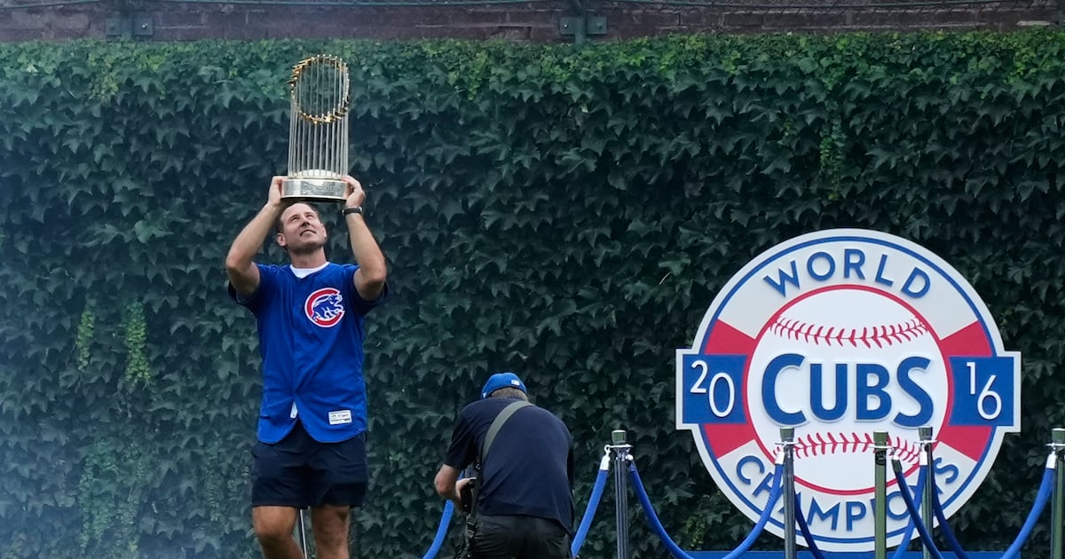 Chicago Cubs unveil Champions Gate in front of Wrigley Field