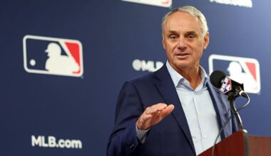 MLB commissioner refutes MLBPA criticism of salary cap ads