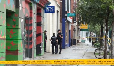Man critically injured in Queen and Spadina stabbing