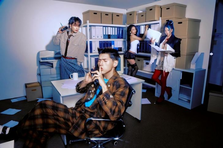 K-pop group KARD, which debuted in 2017 and built a devoted following overseas, is set to bid farewell with its first full-length album. Courtesy of RBW, DSP Media