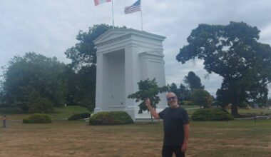 Hands Across the Border: B.C. resident co-writes song honouring Canada-U.S. bond