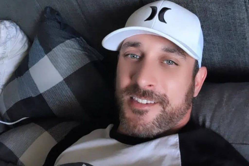 Christopher Muir of Kelowna pleaded guilty to charges of dangerous driving and obstructing a peace officer for incidents in May 2022. (Chris Muir/Facebook)