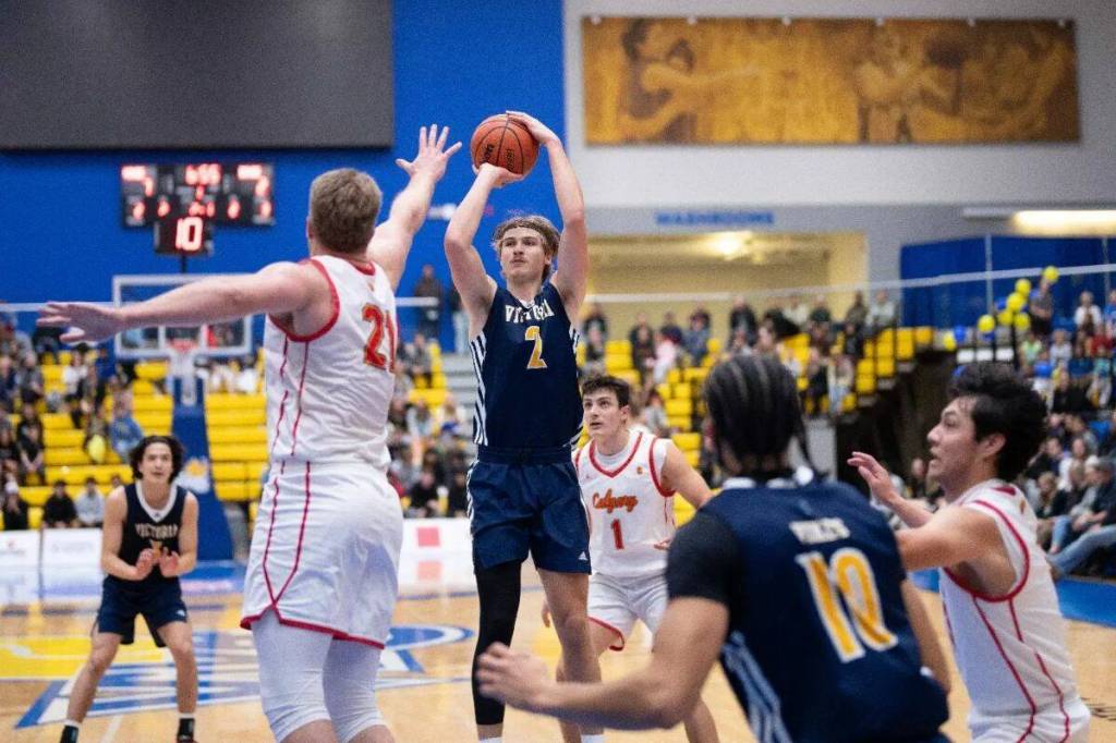 Former UVic Vikes hooper Elias Ralph has been named to the Sacramento Kings 2026 Summer League roster. (Photo courtesy of UVic Vikes)