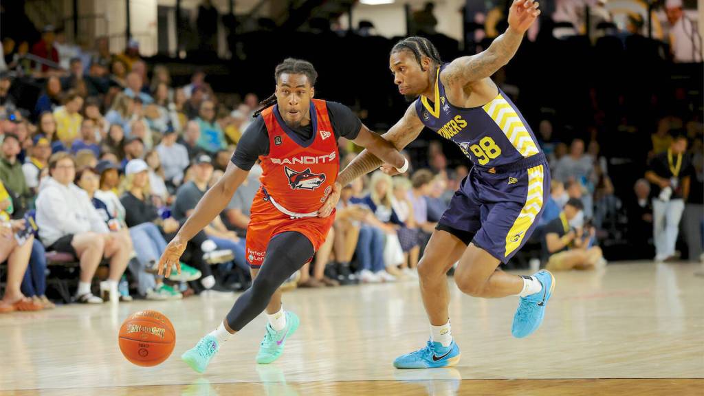 Vancouver Bandits defeated the Edmonton Stingers 112-98 in the final game of a three-game road trip Saturday night in Edmonton. (Special to Langley Advance Times)