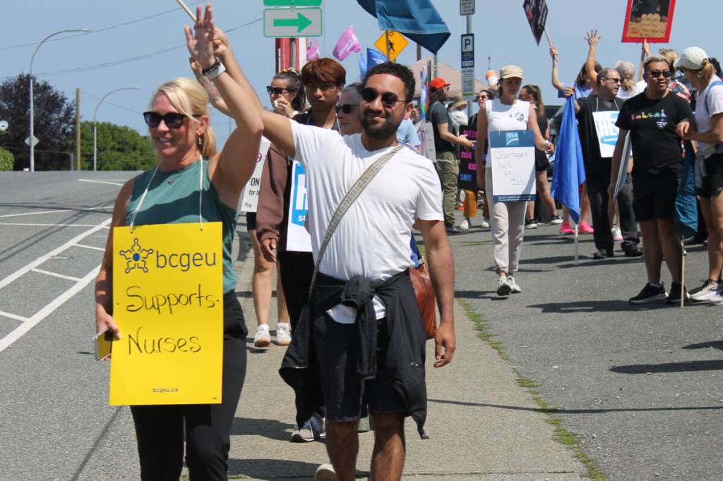 Kristine Mallory, a speech language pathology assistant at NRGH, was among the striking health-care workers on Monday. (Jessica Durling/News Bulletin)