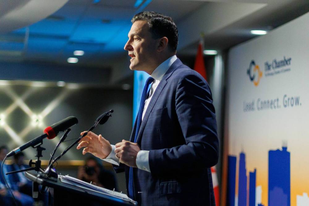 MIKE DEAL / FREE PRESS
Federal Artificial Intelligence and Digital Innovation Minister Evan Solomon speaks at a Winnipeg Chamber of Commerce event Tuesday in Winnipeg.