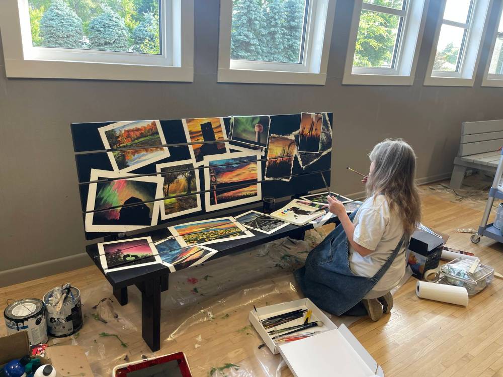 SUPPLIED
Neepawa has a series of new painted benches, including this one by Shannon Desjardins.