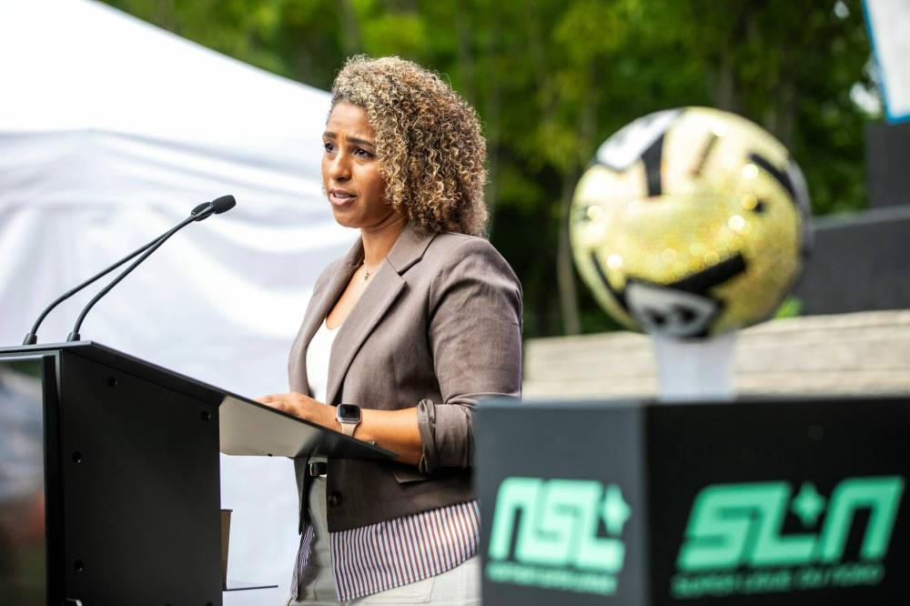MIKAELA MACKENZIE / FREE PRESS
Team co-founder Desiree Scott speaks at the official announcement Tuesday of the Northern Super League’s expansion to Winnipeg.