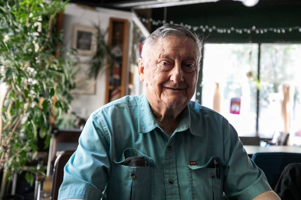 MIKAELA MACKENZIE / FREE PRESS
John Edwards, 78, has been a Legion member for 40 years.
