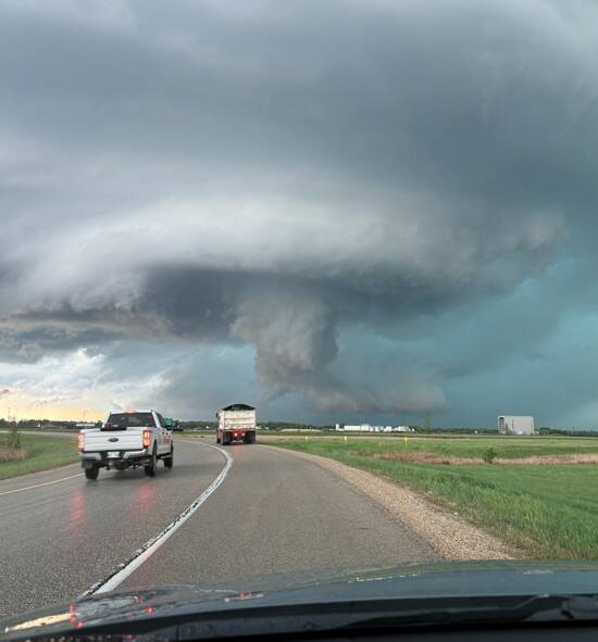 SUPPLIED / QUINN COVE
A huge cloud formation can be seen near Ste. Anne on June 9.