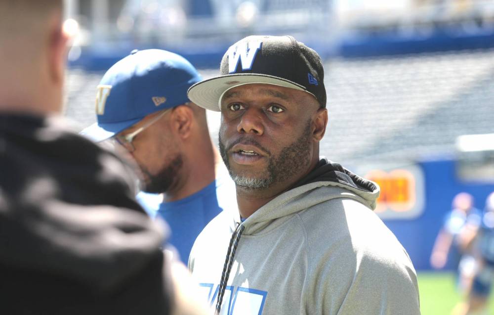 RUTH BONNEVILLE / FREE PRESS FILES
Winnipeg Blue Bombers defensive co-ordinator Jordan Younger is looking for complete games from his players.