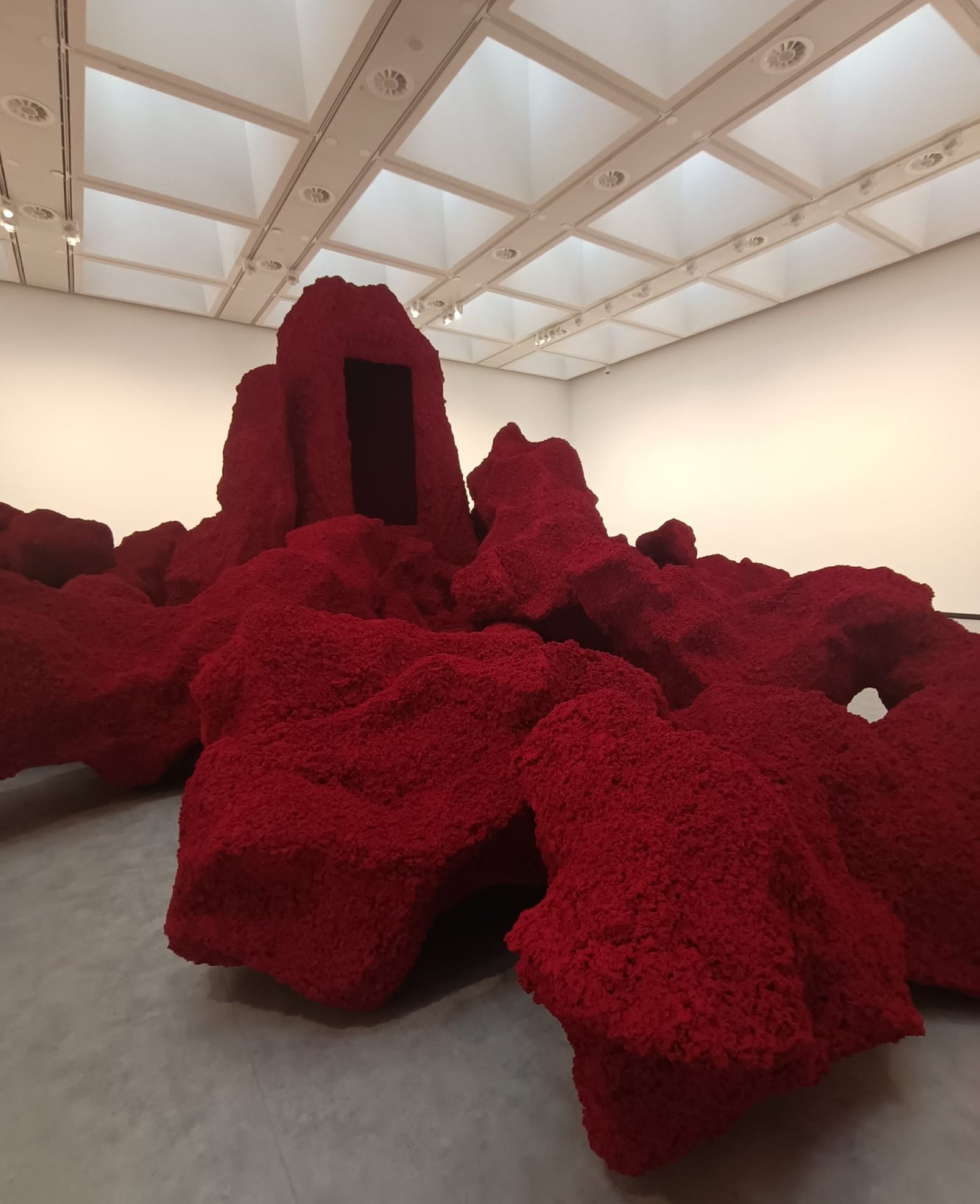 A detail of the work “Ha Makom” at the Anish Kapoor exhibition at the Hayward Gallery, London, U.K., June 16, 2026. (Photo by Nagihan Haliloğlu)