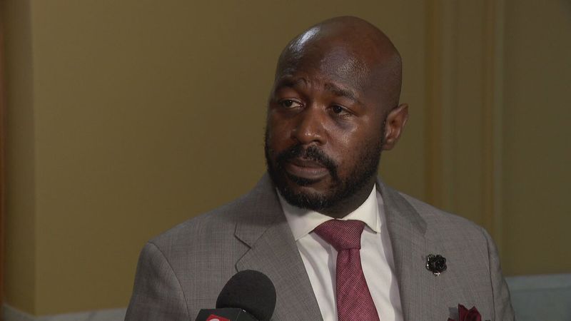 {p}“We want to get something in front of them, because we have to have something [to know] if they will agree to those terms or not,” city administrator Raymond Lee said after an executive session on the term sheet. (KATU){/p}