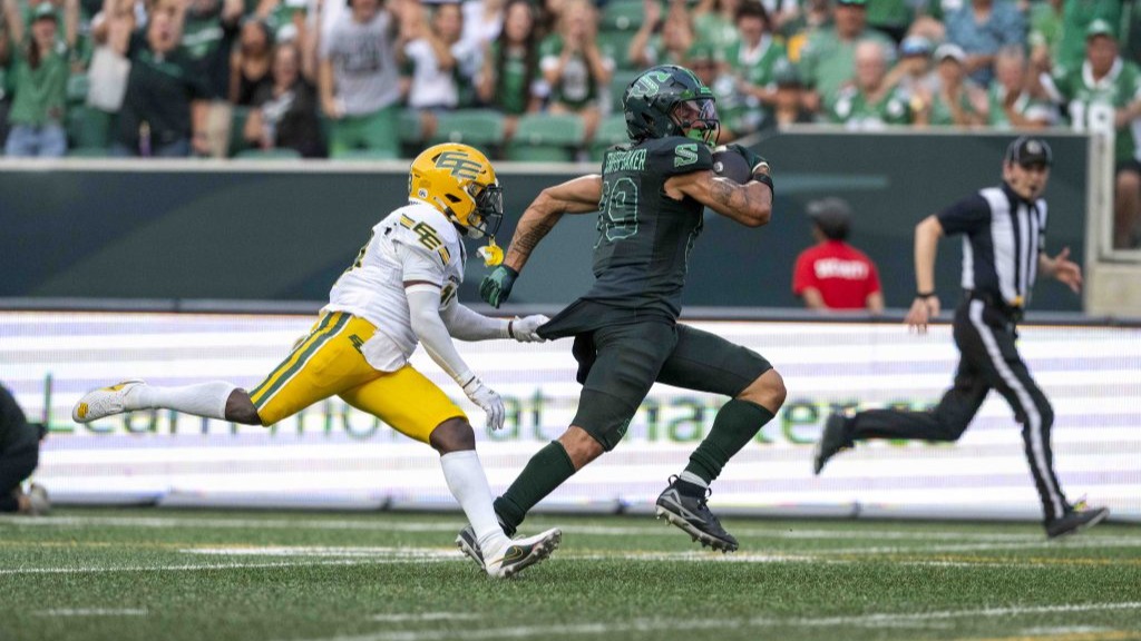 Edmonton beats Saskatchewan after last-second field goal