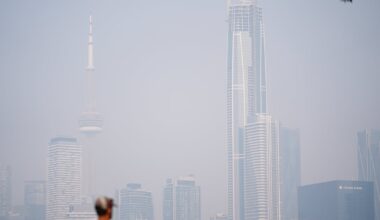 Smoke in Toronto: Poor air quality on Thursday due to Ontario wildfires