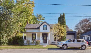 A Buddhist, an artist, a cottage and an addition