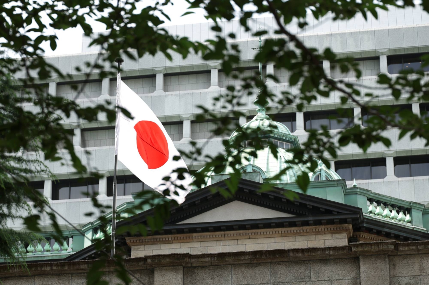 Half of economists still see BOJ waiting until December to hike