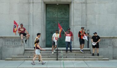 Bank of Canada ordered a second time to stop using replacement workers