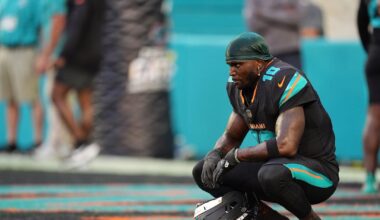 Tyreek Hill posts workout video, says still 'no power' in leg