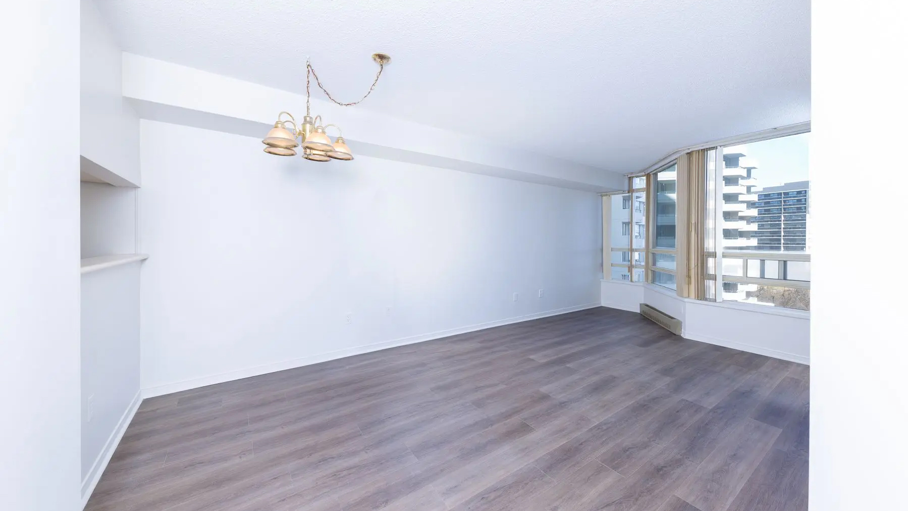 607 75 king street east mississauga