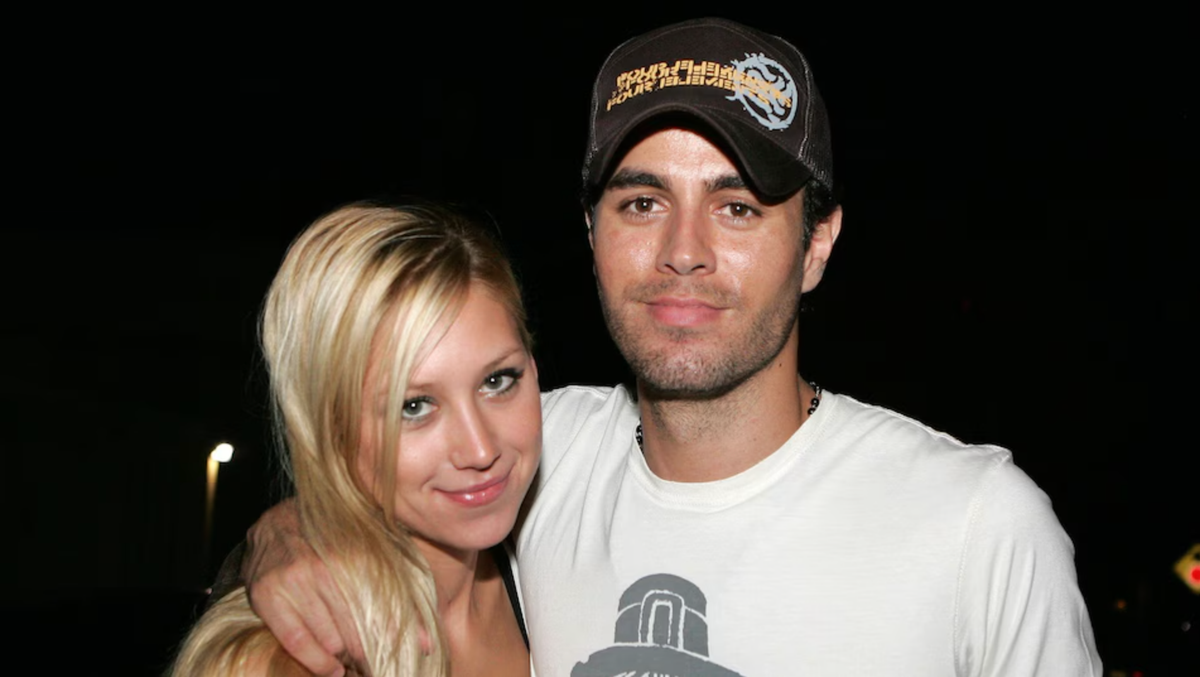 Enrique Iglesias and Anna Kournikova