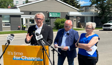Long-term care homes running out of room, Official opposition says