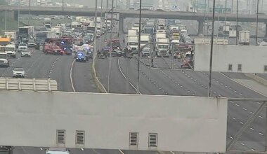 Major highway closures following crash that killed 2 in Mississauga