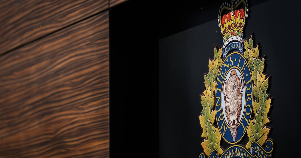 One dead following roadside altercation with Alberta RCMP northeast of Calgary