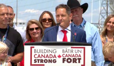 With Howe family in attendance for bridge opening ceremony, threat of Trump tariffs looms - CTV News