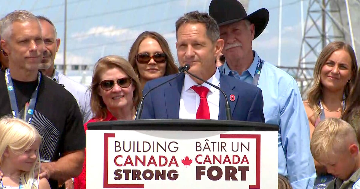 With Howe family in attendance for bridge opening ceremony, threat of Trump tariffs looms - CTV News