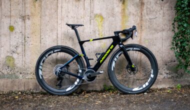 An Argon 18 Anti Matter gravel bike in front of a concrete wall