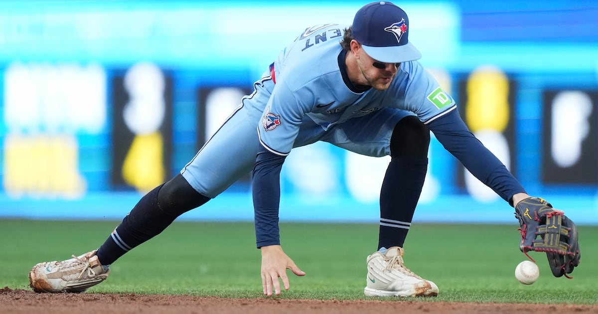 Poor fielding and hitting undoing Toronto Blue Jays' playoff push after MLB all-star break